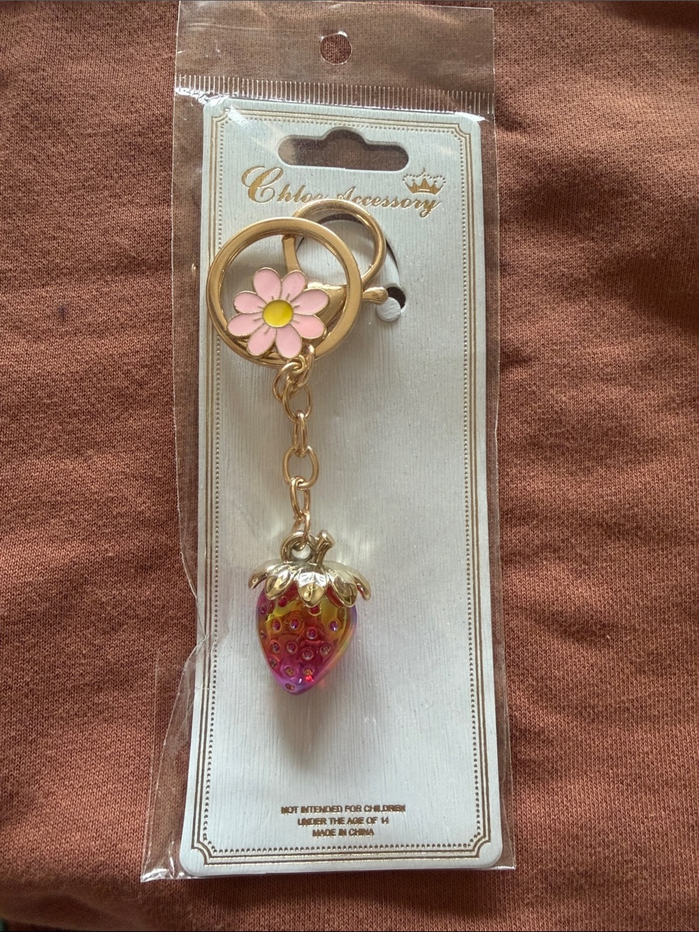 Gold Pink Daisy Keychain with Pink-Gold Strawberry Charm